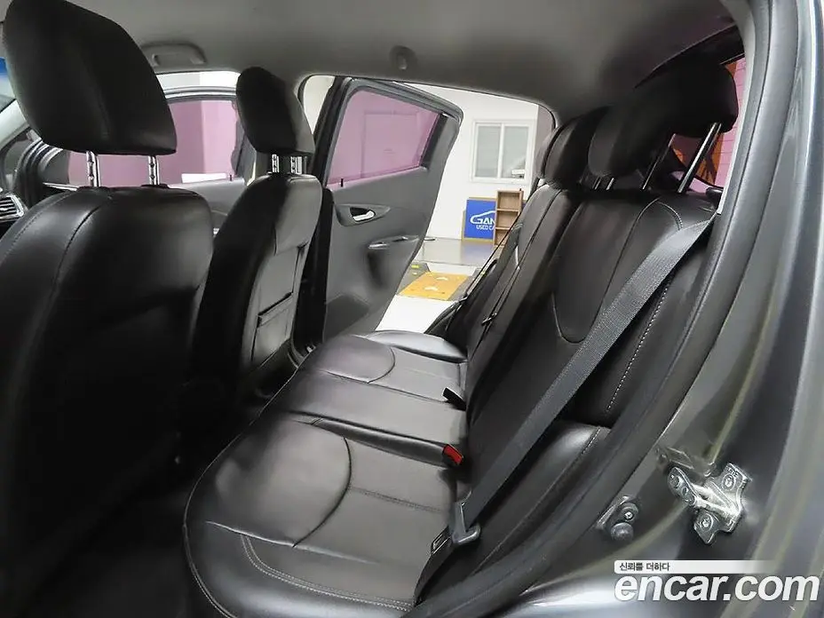 Chevrolet Spark 2016 1.0 автомат (гидро), фото 9