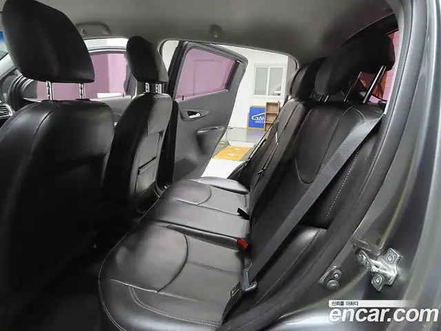 Chevrolet Spark 2016 1.0 автомат (гидро), миниатюра 9