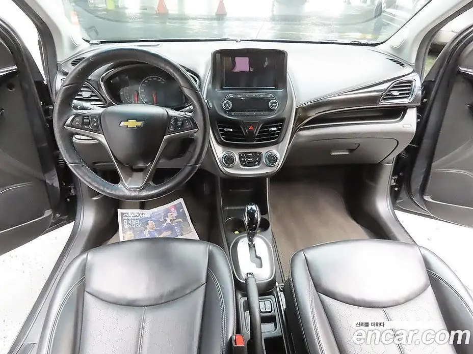 Chevrolet Spark 2016 1.0 автомат (гидро), фото 10