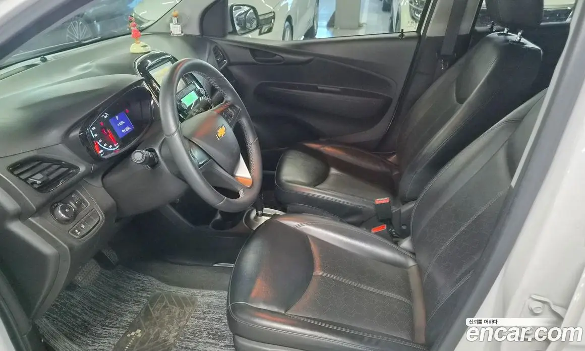 Chevrolet Spark 2016 1.0 автомат (гидро), фото 8