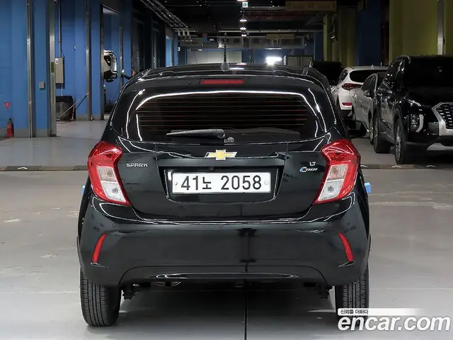 Chevrolet Spark 2016 1.0 автомат (гидро), миниатюра 2