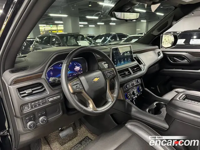 Chevrolet Tahoe 2022 6.2 автомат (гидро), миниатюра 4