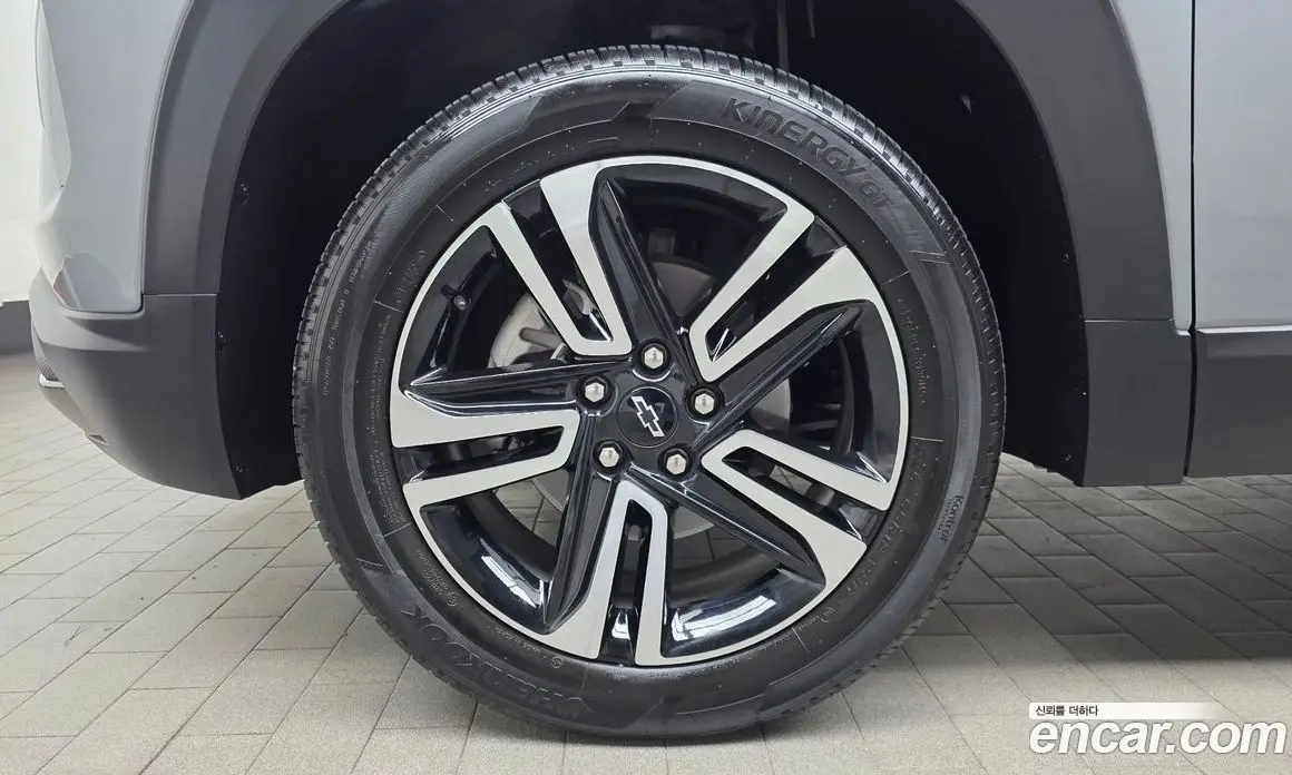 Chevrolet TrailBlazer 2023 1.3 автомат (гидро), фото 5