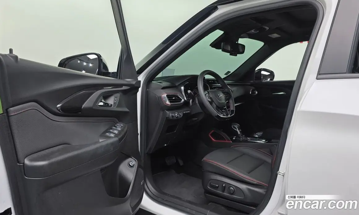 Chevrolet TrailBlazer 2023 1.3 автомат (гидро), фото 13