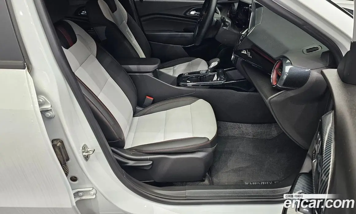 Chevrolet Trax 2024 1.2 автомат (гидро), фото 11