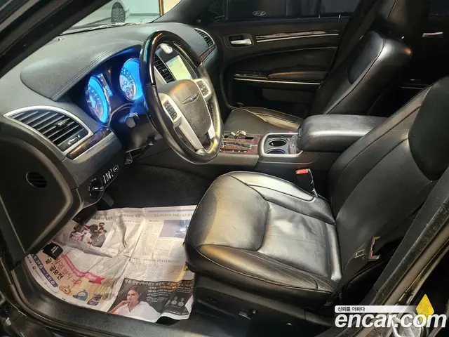 Chrysler 300C 2013 3.0 автомат (гидро), миниатюра 12