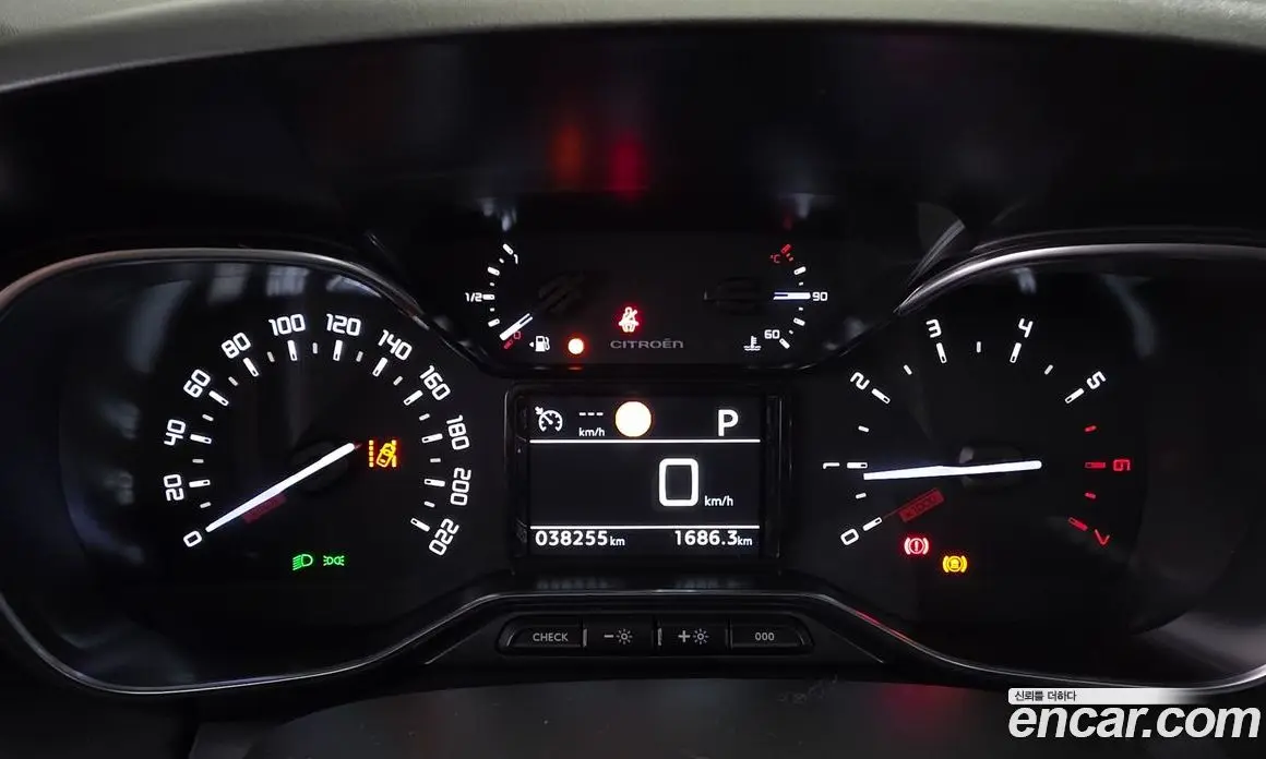 Citroen C3 Aircross 2020 1.5 автомат (гидро), фото 11