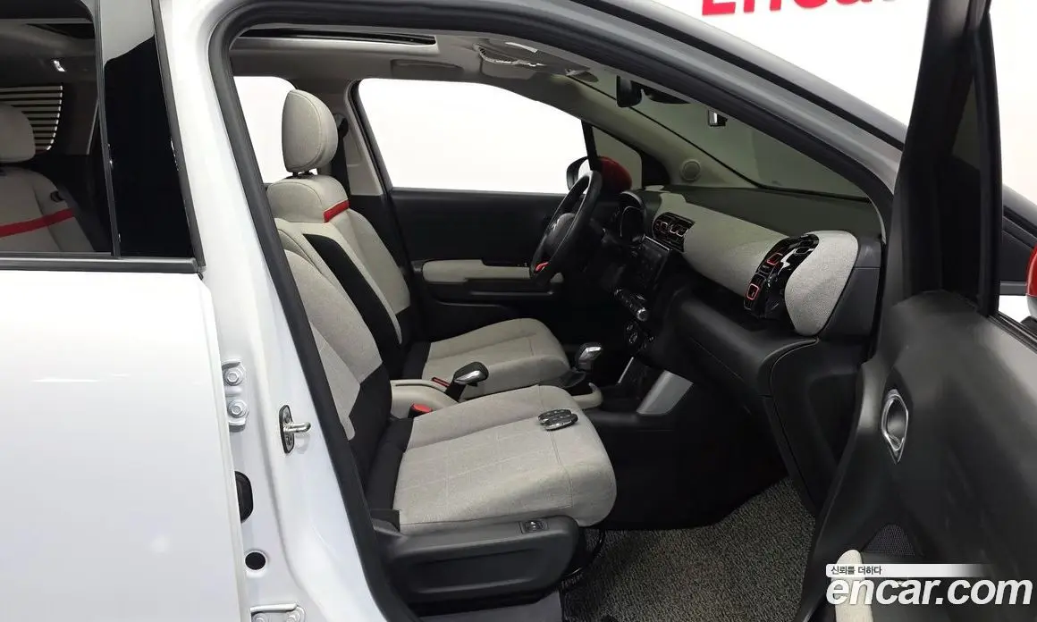 Citroen C3 Aircross 2020 1.5 автомат (гидро), фото 16