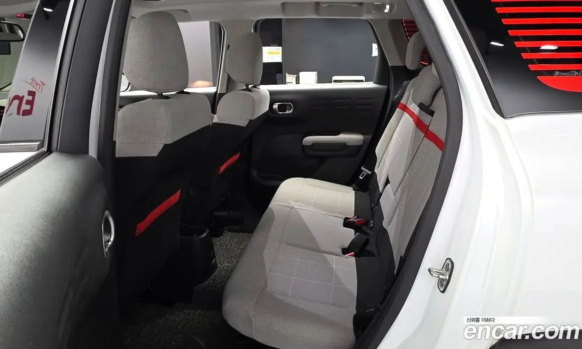 Citroen C3 Aircross 2020 1.5 автомат (гидро), фото 17