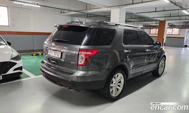 Ford Explorer 2015 3.5 автомат (гидро), миниатюра 4 Ford Explorer 2015 3.5 автомат (гидро), миниатюра 4