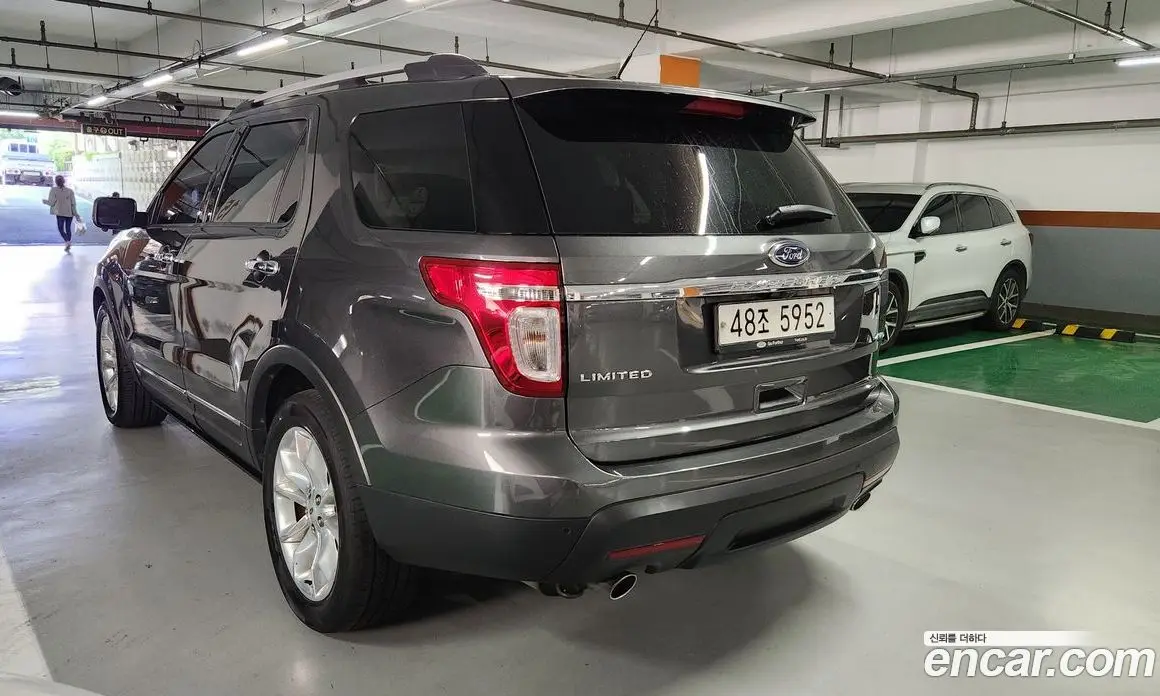 Ford Explorer 2015 3.5 автомат (гидро), фото 6 Ford Explorer 2015 3.5 автомат (гидро), фото 6