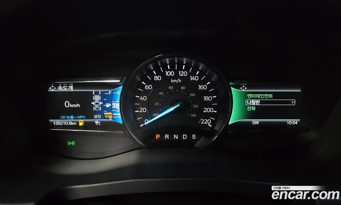 Ford Explorer 2018 2.3 автомат (гидро), фото 11