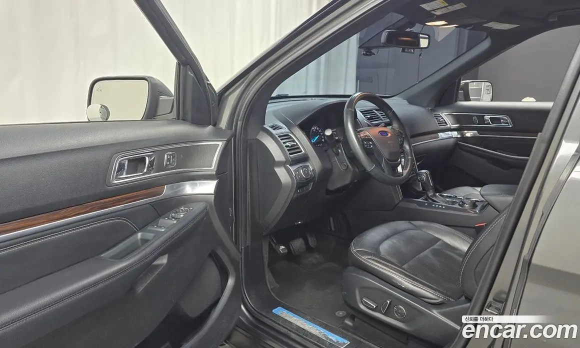 Ford Explorer 2018 2.3 автомат (гидро), фото 13