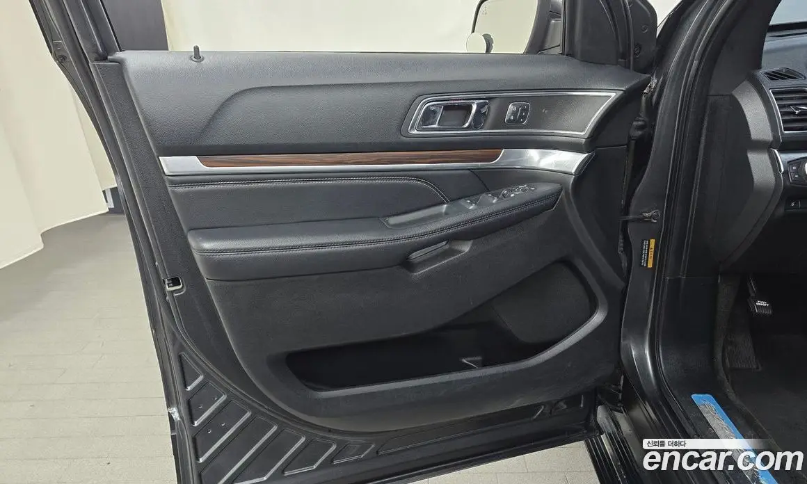 Ford Explorer 2018 2.3 автомат (гидро), фото 14