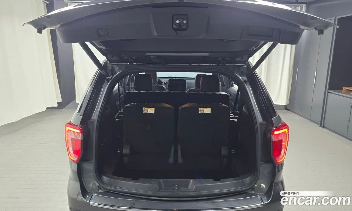 Ford Explorer 2018 2.3 автомат (гидро), фото 27