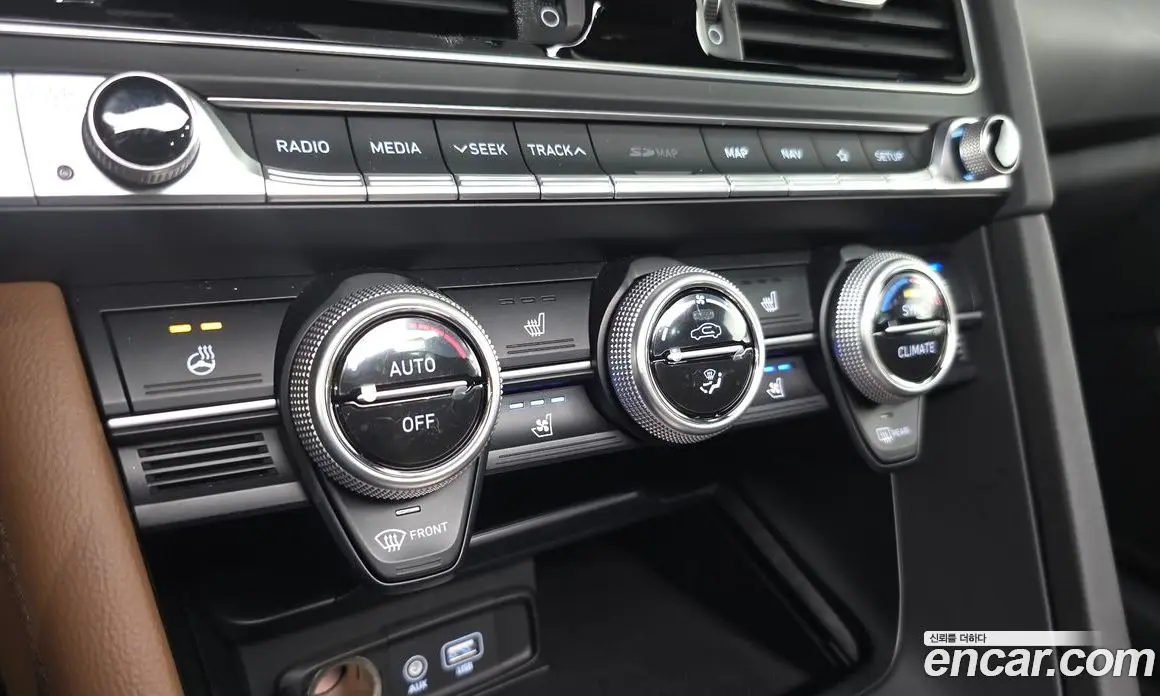 Genesis G70 2018 2.0 автомат (гидро), фото 22
