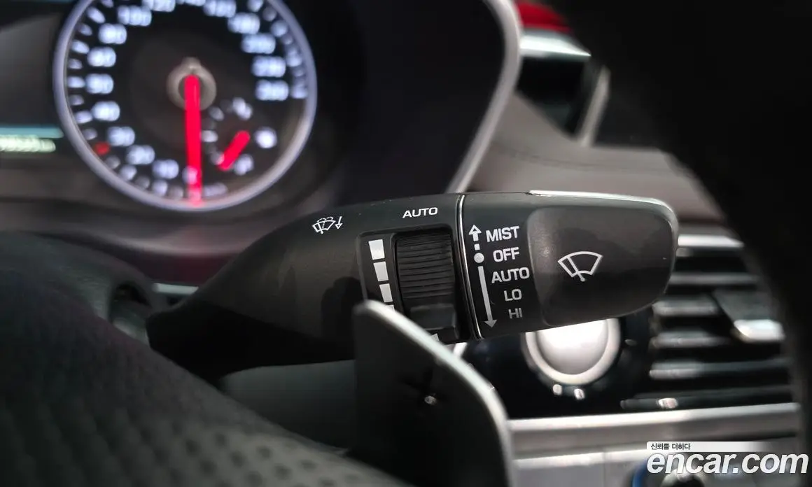 Genesis G70 2018 2.0 автомат (гидро), фото 32