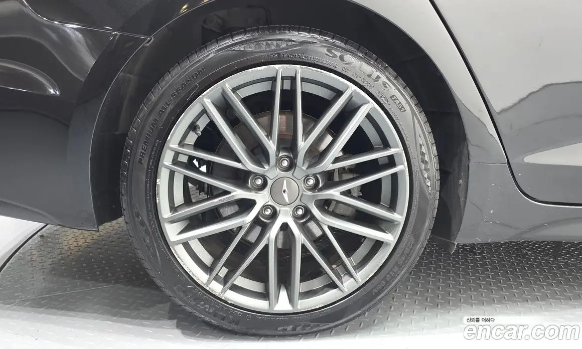Genesis G70 2018 2.0 автомат (гидро), фото 5