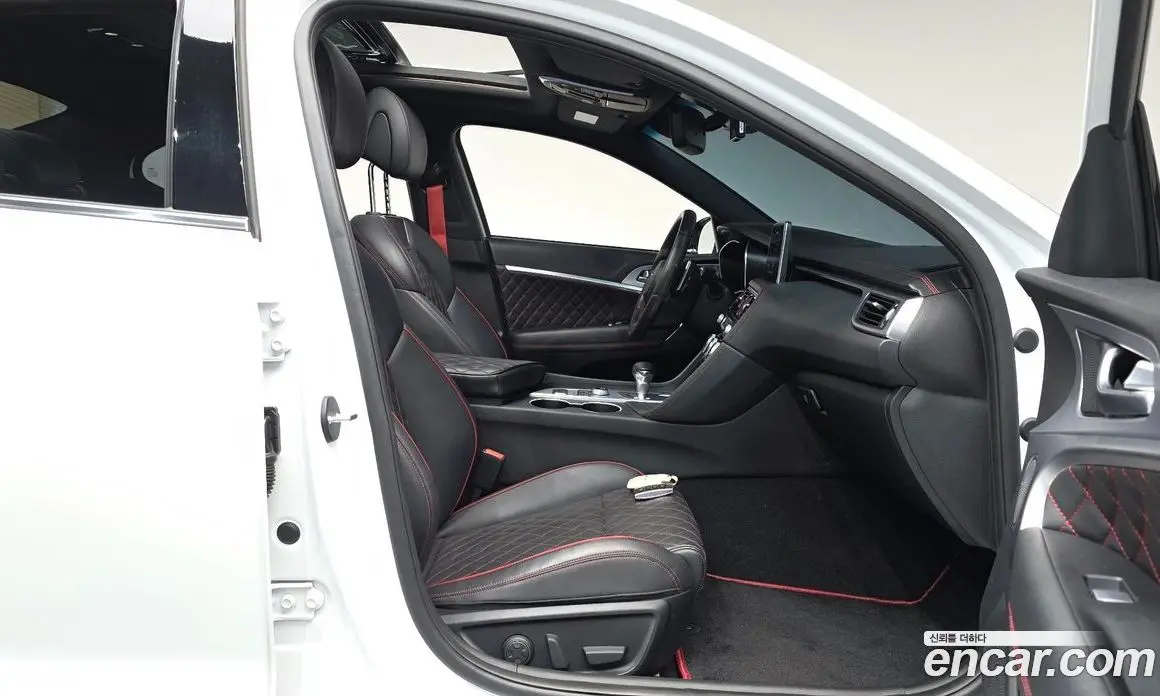 Genesis G70 2019 2.0 автомат (гидро), фото 15