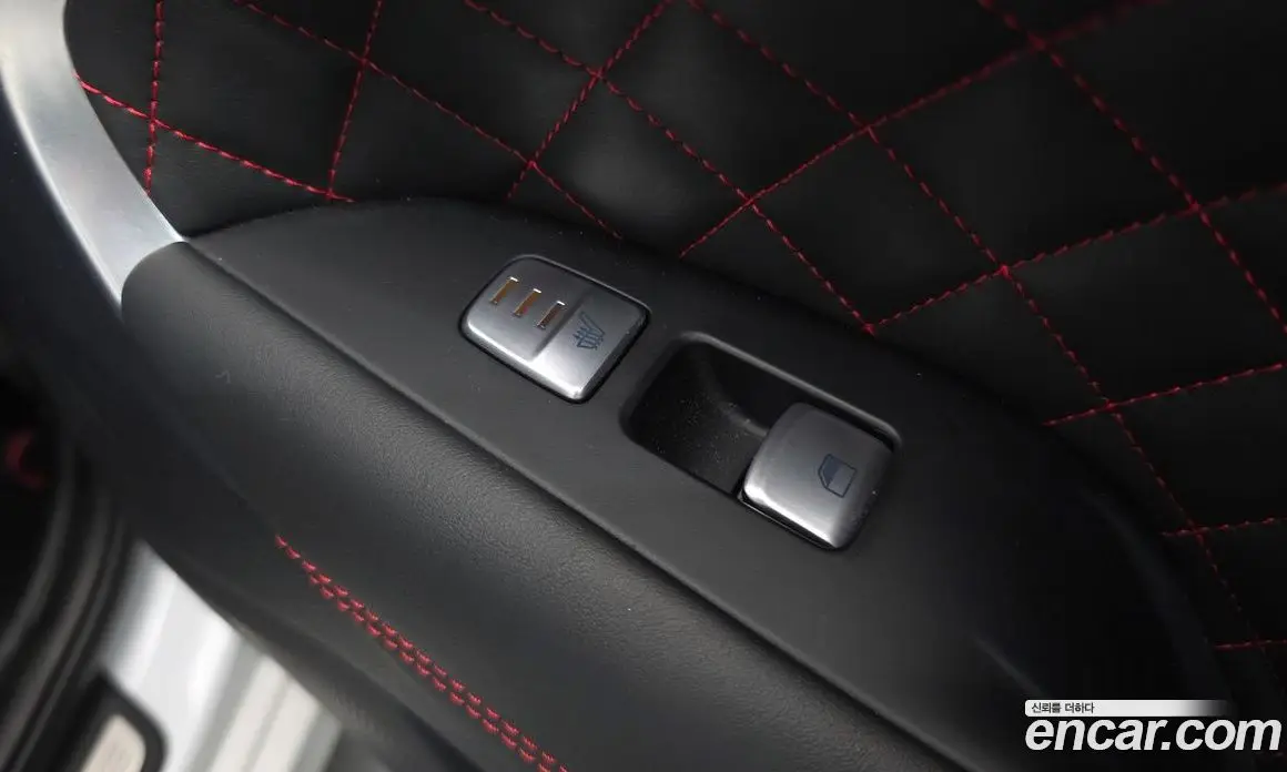 Genesis G70 2019 2.0 автомат (гидро), фото 34