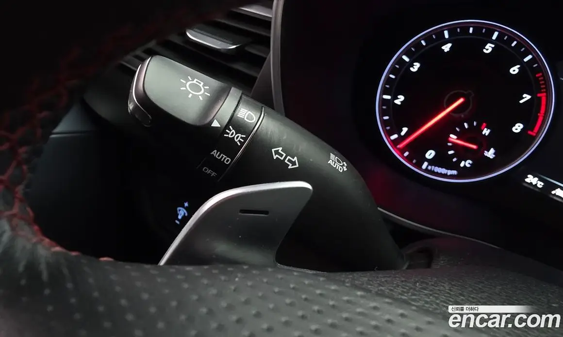 Genesis G70 2019 2.0 автомат (гидро), фото 35