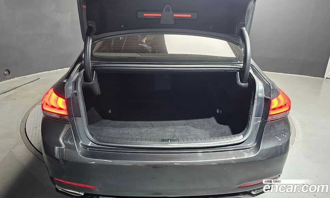 Genesis G80 2016 3.3 автомат (гидро), фото 30