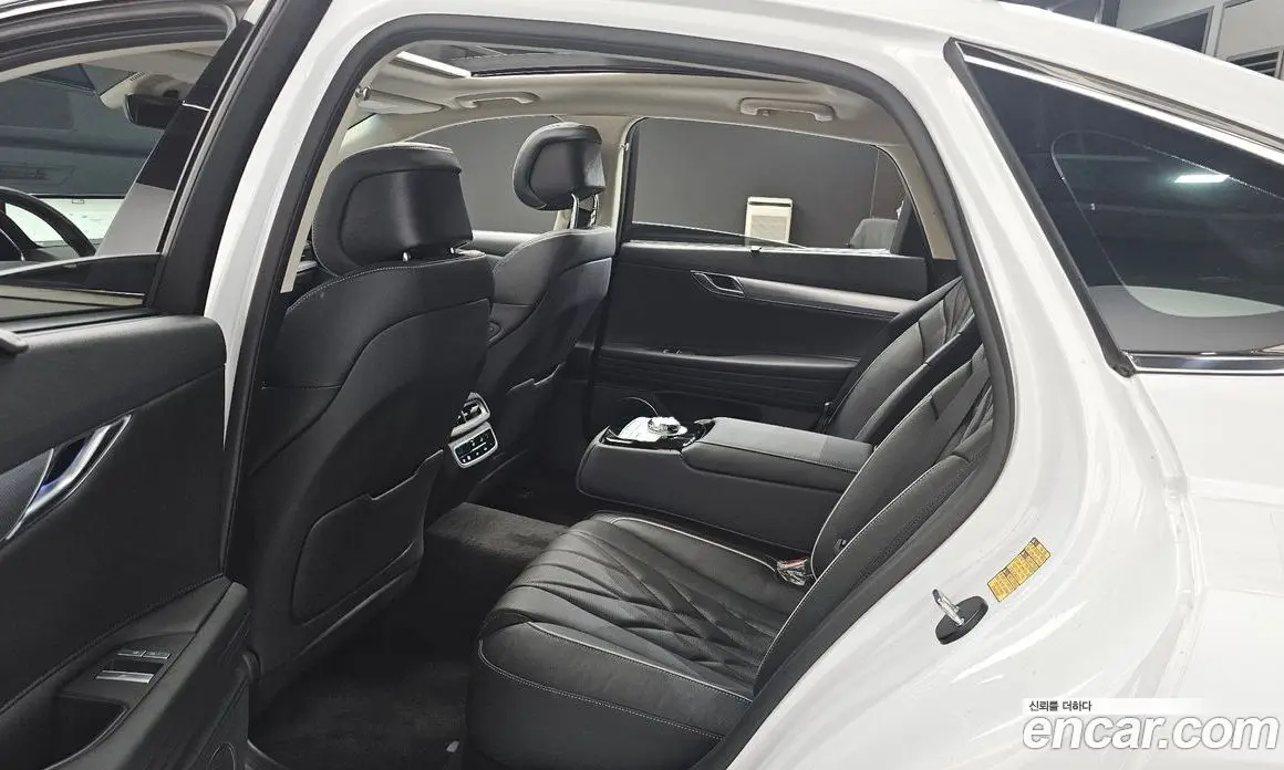 Genesis G80 2023 2.5 автомат (гидро), фото 11