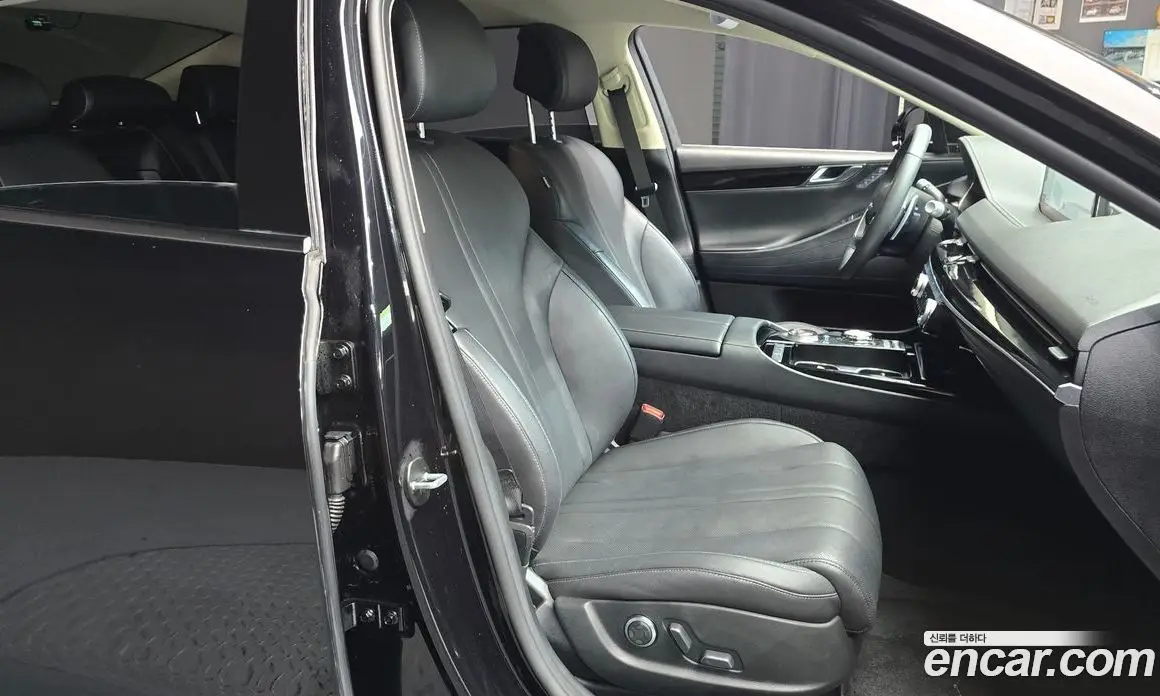 Genesis G80 2023 3.5 автомат (гидро), фото 17