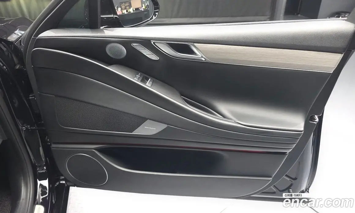 Genesis G80 2024 2.5 автомат (гидро), фото 14
