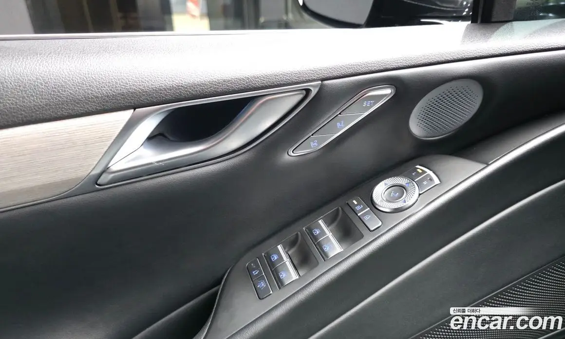 Genesis G80 2024 2.5 автомат (гидро), фото 30
