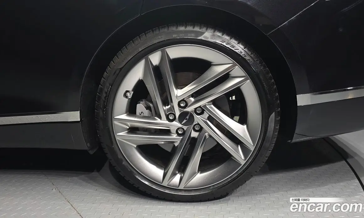 Genesis G80 2024 2.5 автомат (гидро), фото 7