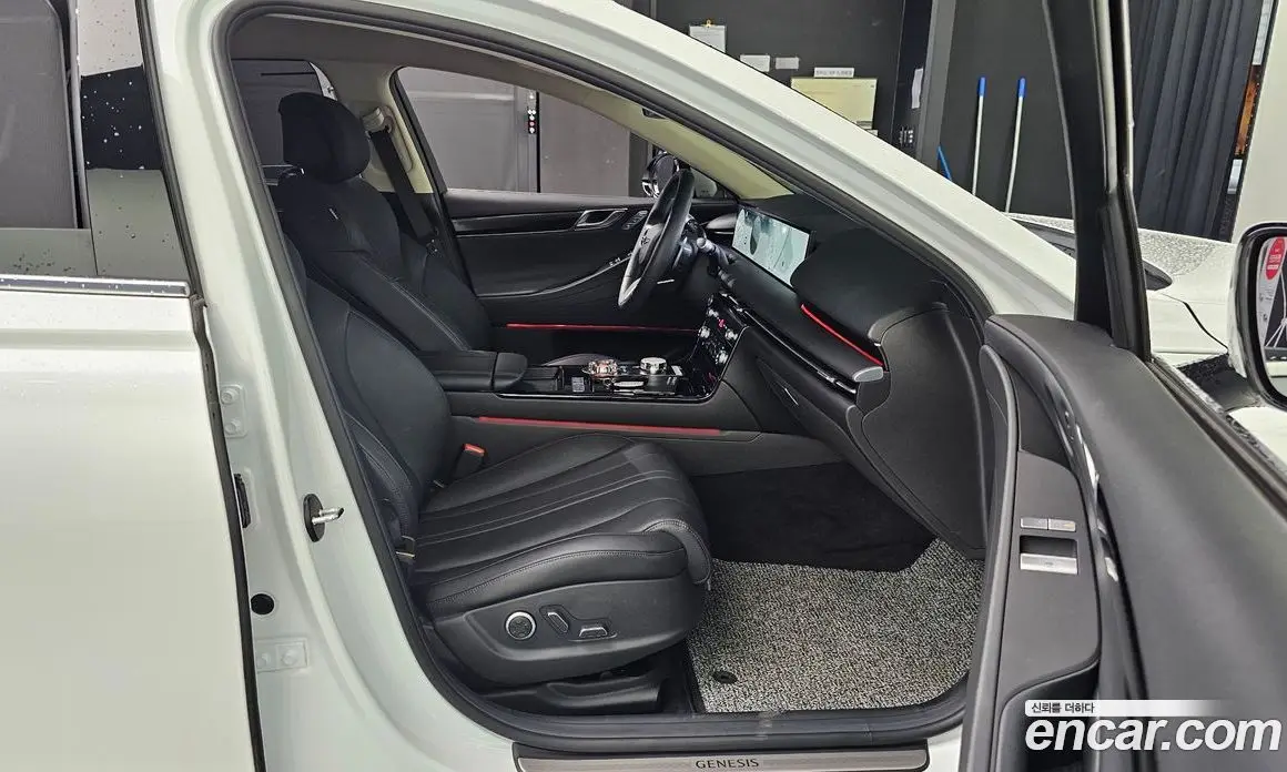 Genesis G80 2024 2.5 автомат (гидро), фото 12