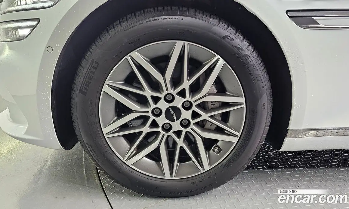 Genesis G80 2024 2.5 автомат (гидро), фото 5