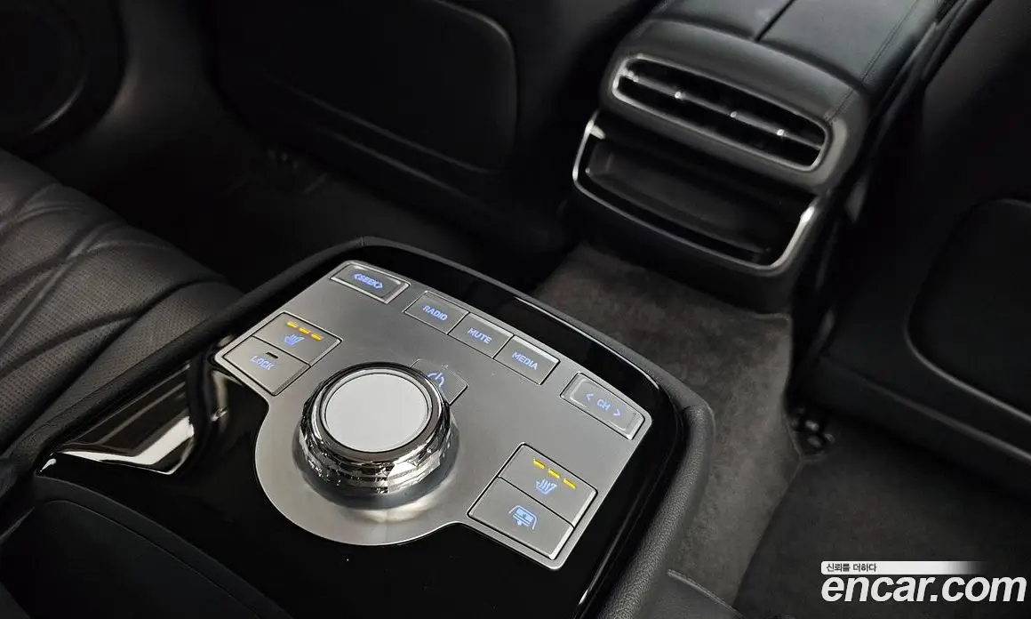 Genesis G80 2025 3.5 автомат (гидро), фото 19