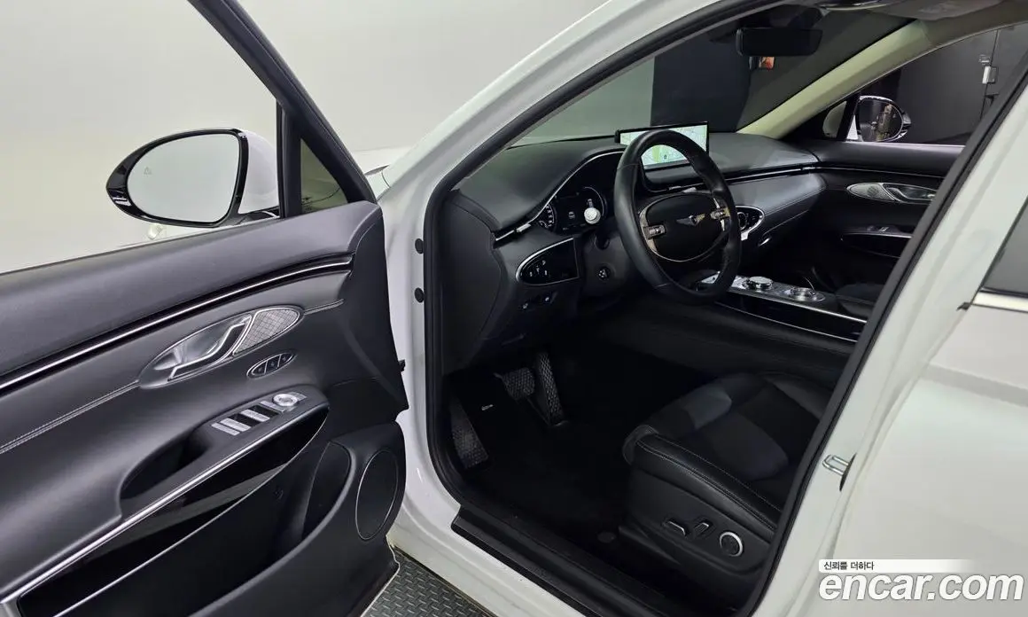 Genesis GV70 2021 2.5 автомат (гидро), фото 13