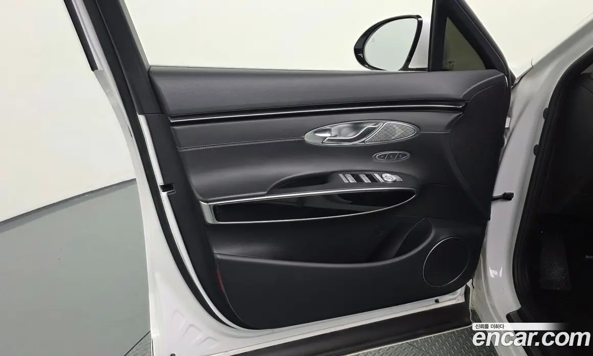 Genesis GV70 2021 2.5 автомат (гидро), фото 14