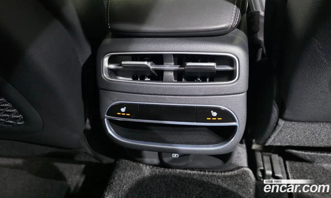 Genesis GV70 2021 2.5 автомат (гидро), фото 25