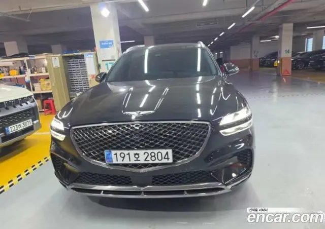 Genesis GV70 2023 2.2 автомат (гидро), миниатюра 1