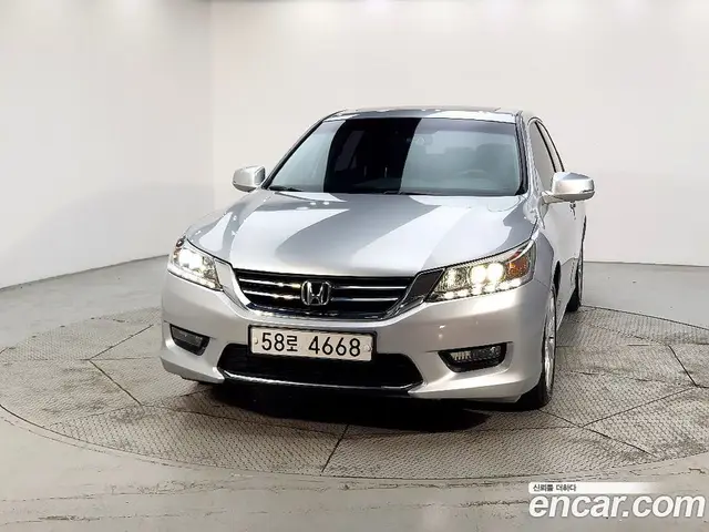 Honda Accord 2014 2.4 автомат (гидро), миниатюра 2 Honda Accord 2014 2.4 автомат (гидро), миниатюра 2