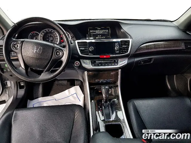 Honda Accord 2014 2.4 автомат (гидро), миниатюра 5 Honda Accord 2014 2.4 автомат (гидро), миниатюра 5