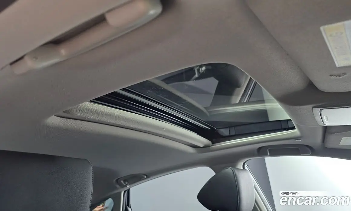 Honda Accord 2019 2.0 автомат (гидро), фото 17