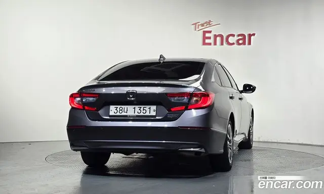 Honda Accord 2019 2.0 автомат (гидро), миниатюра 4
