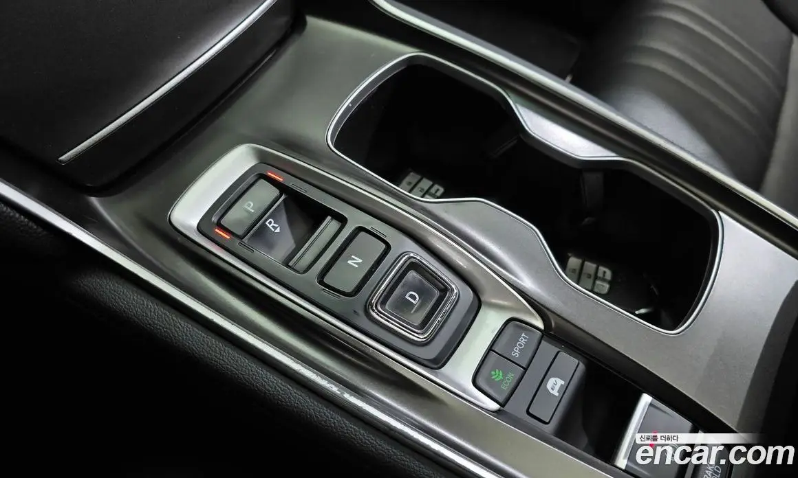 Honda Accord 2019 2.0 автомат (гидро), фото 9