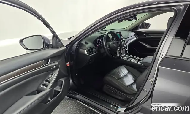 Honda Accord 2019 2.0 автомат (гидро), миниатюра 10