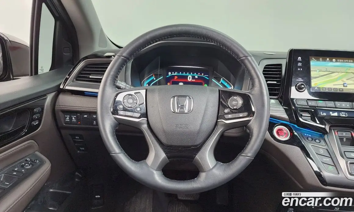 Honda Odyssey 2021 3.5 автомат (гидро), фото 18