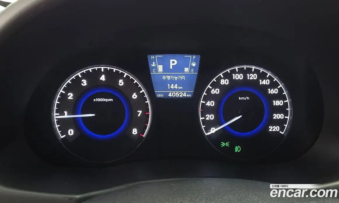 Hyundai Accent 2013 1.6 автомат (гидро), фото 11