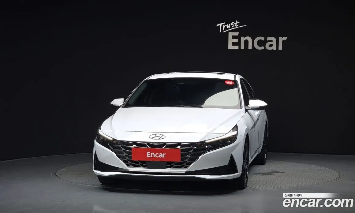 Hyundai Avante 2020 1.6 автомат (гидро), фото 3