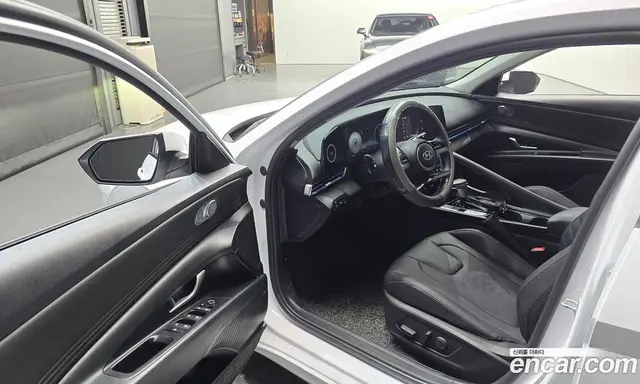 Hyundai Avante 2020 1.6 автомат (гидро), миниатюра 10