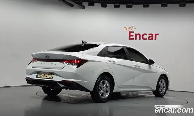 Hyundai Avante 2022 1.6 автомат (гидро), миниатюра 2