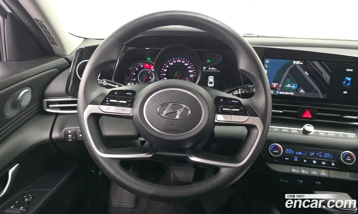 Hyundai Avante 2022 1.6 автомат (гидро), фото 19
